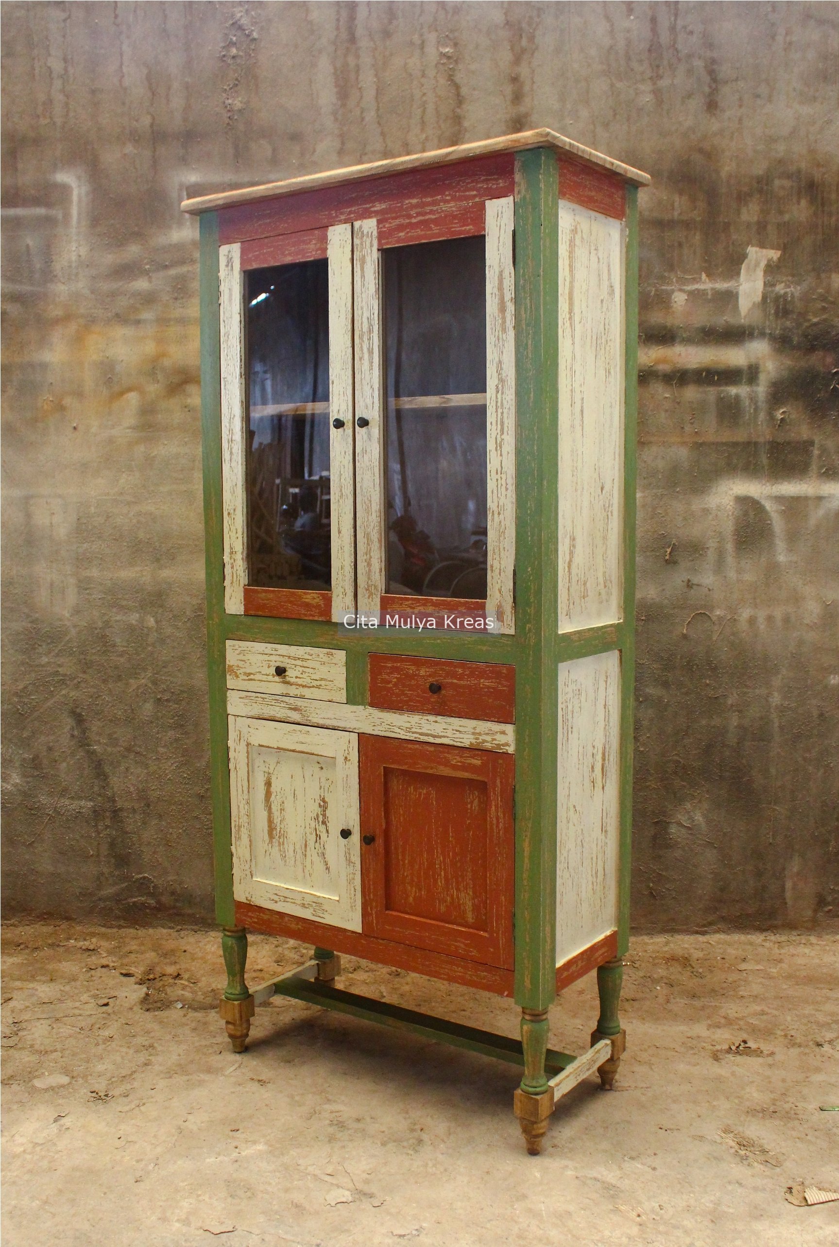 Vintage Display Cabinet Cita Mulya Kreasi